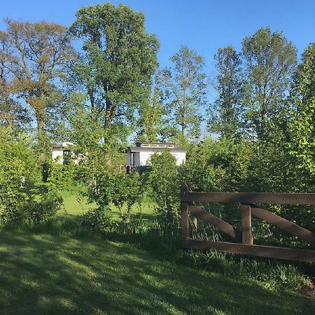 B&B Pipowagen "De Luxe" Op Wellness Camping En B&B Meddo Exterior foto